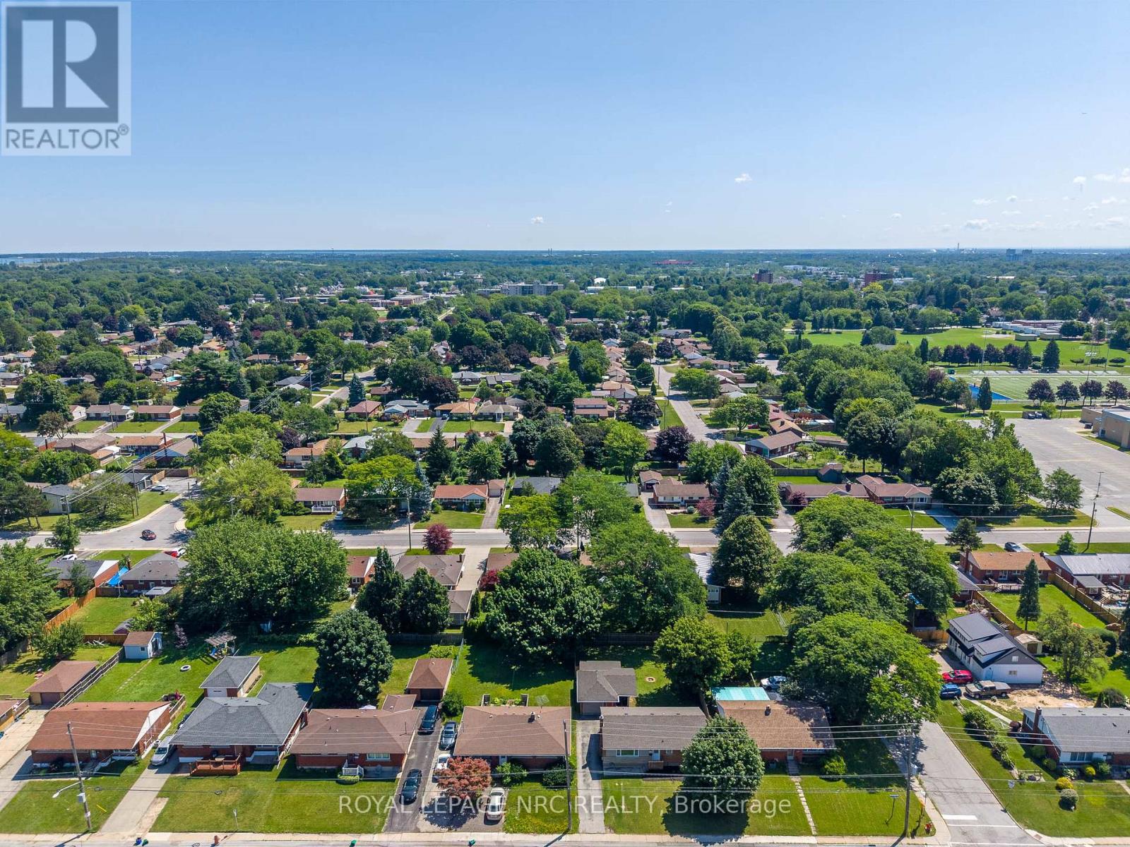 3676 DORCHESTER ROAD - 46