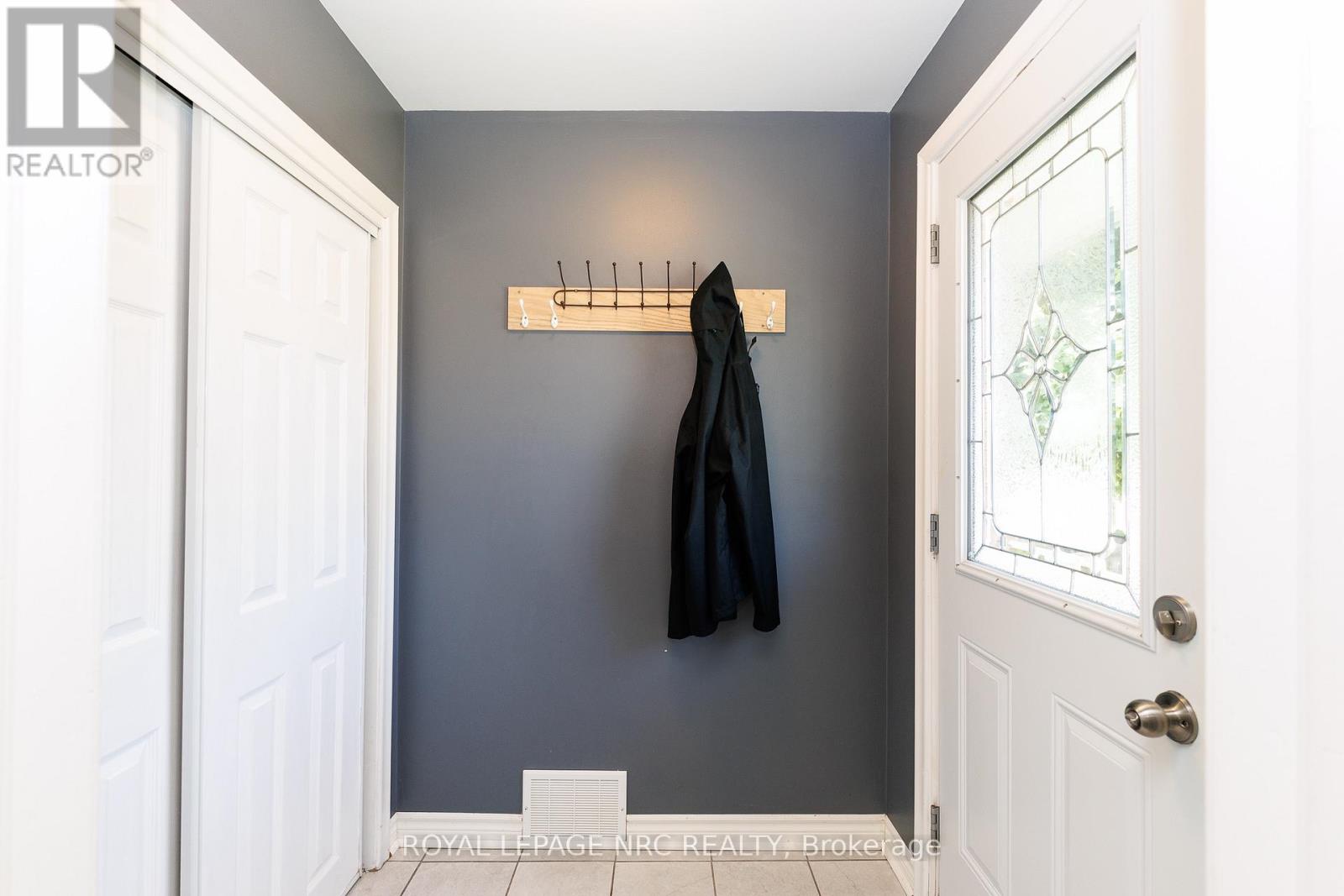 3676 DORCHESTER ROAD - 9