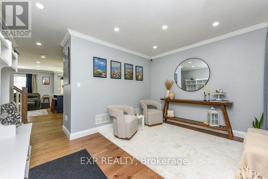 65 JESSOP DRIVE - 15