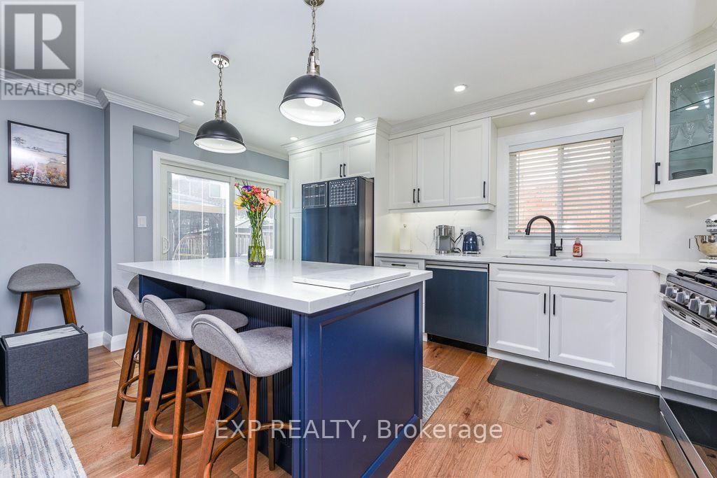 65 JESSOP DRIVE - 19