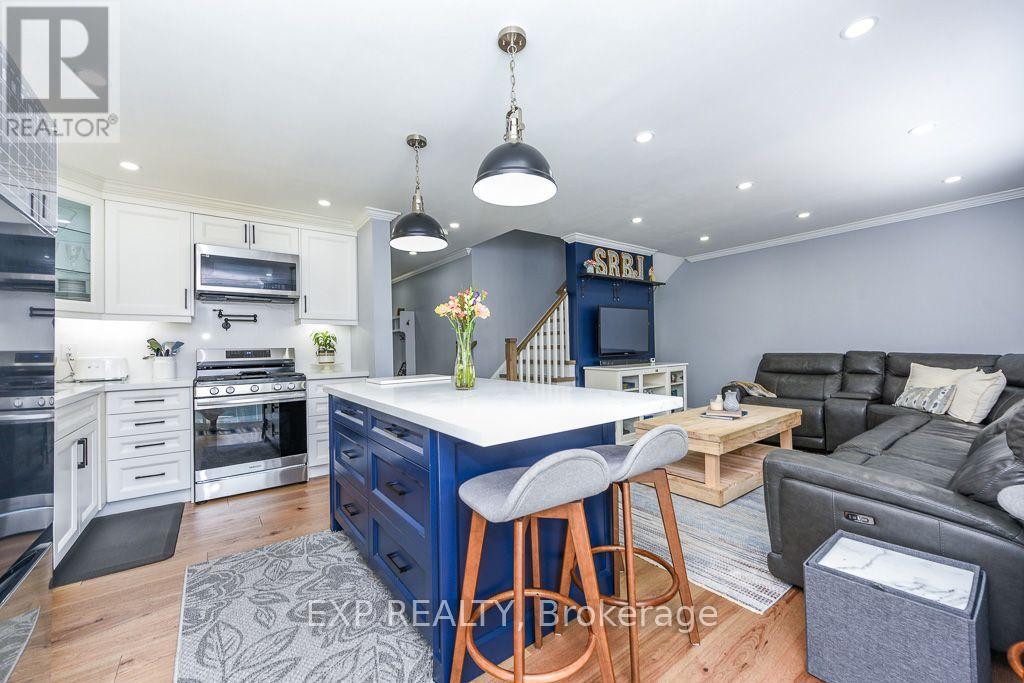 65 JESSOP DRIVE - 25