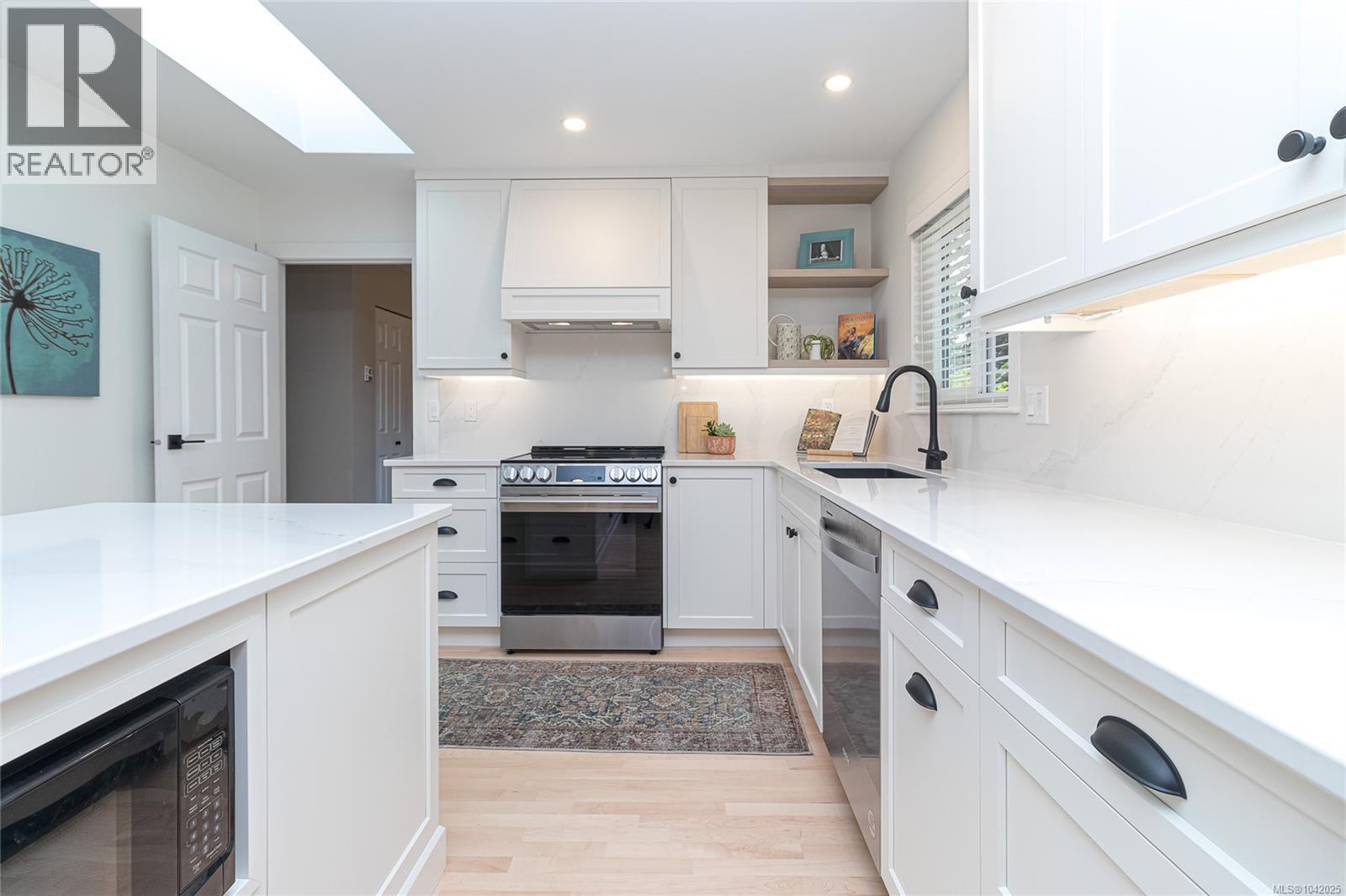 1775 Dean Park Rd - 13