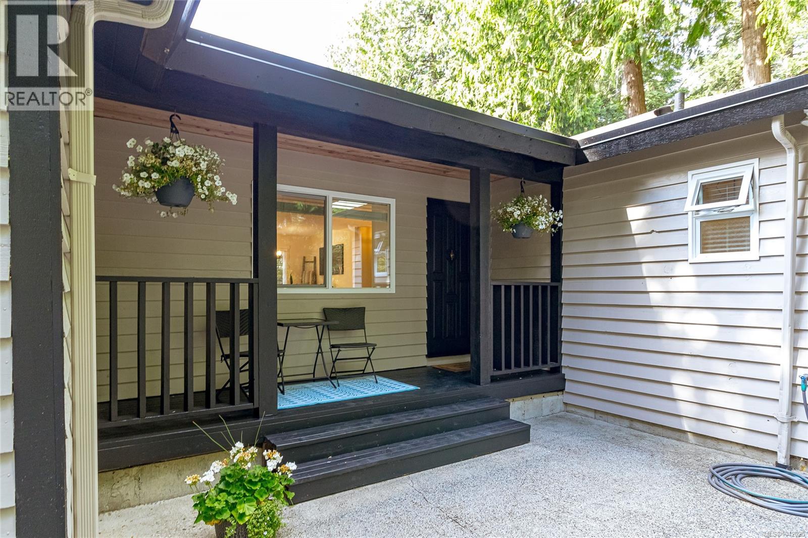 1775 Dean Park Rd - 3