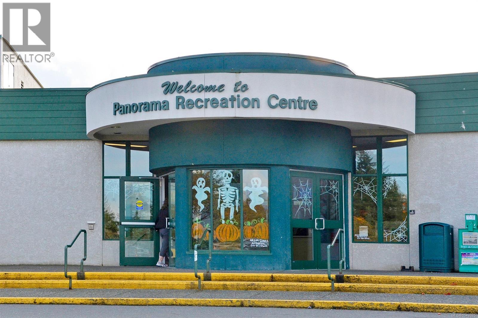 1775 Dean Park Rd - 45