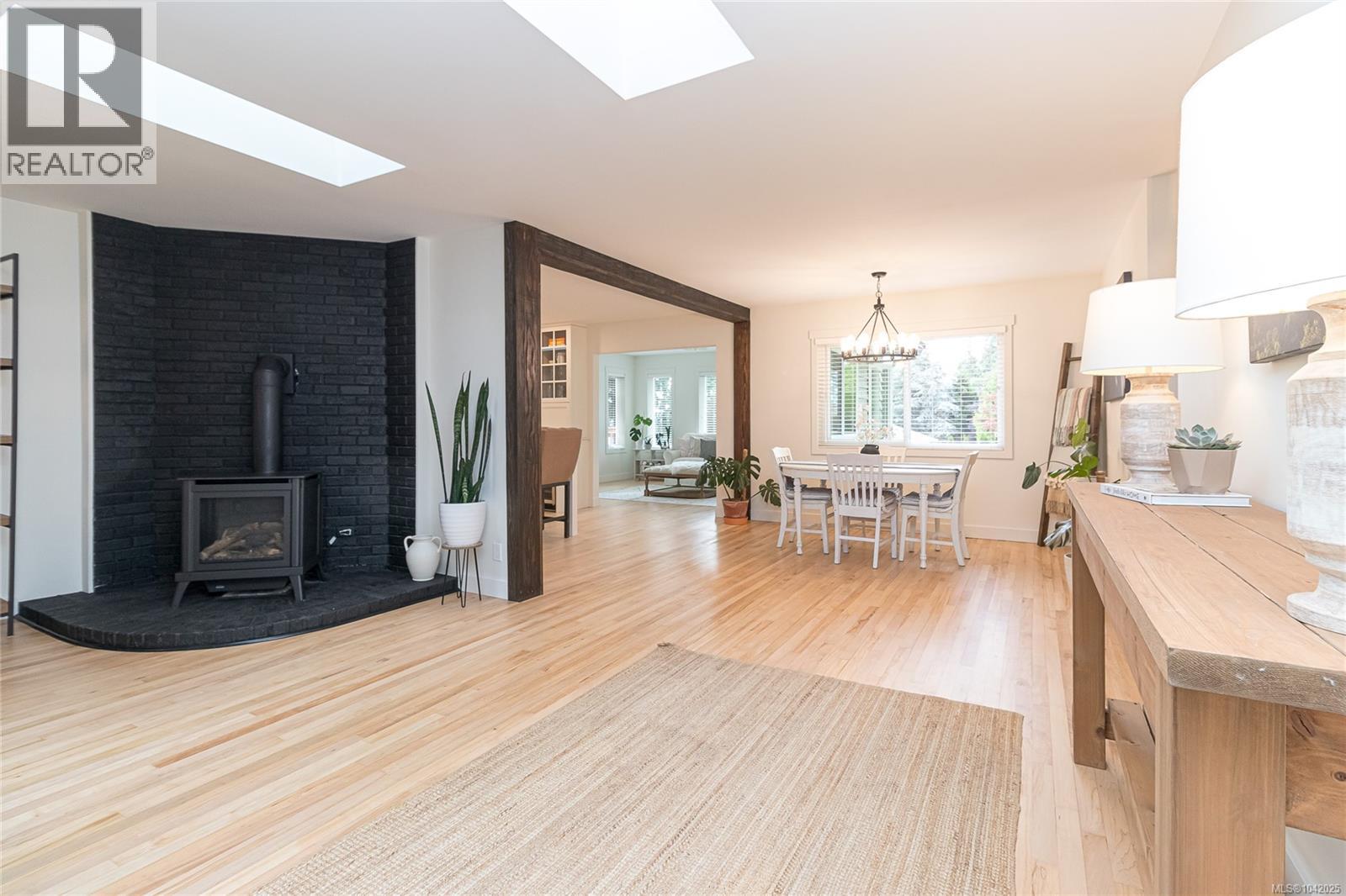 1775 Dean Park Rd - 7