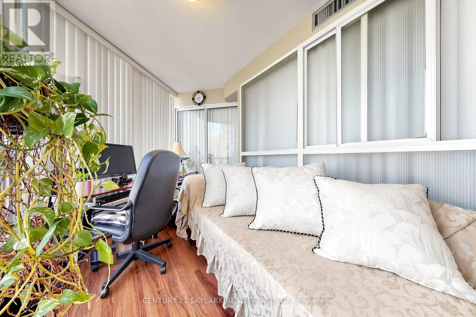 #1611 4460 TUCANA COURT - 25