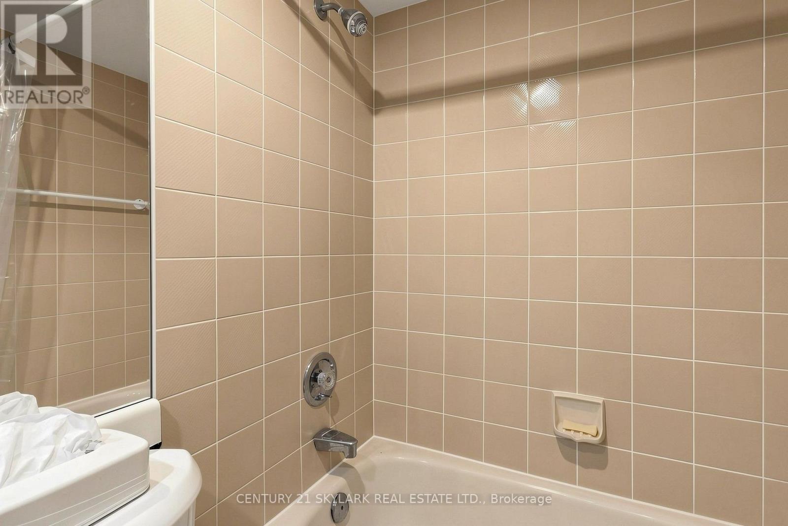 #1611 4460 TUCANA COURT - 31