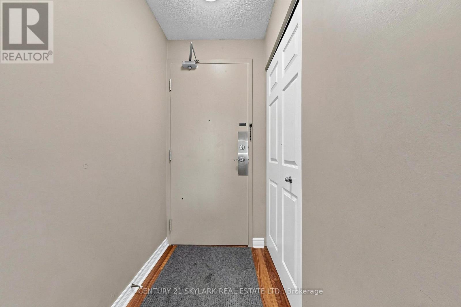 #1611 4460 TUCANA COURT - 34