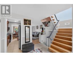 91 Woolenscote Circle, Toronto, ON M9V4R6 Photo 12