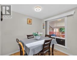 91 Woolenscote Circle, Toronto, ON M9V4R6 Photo 17