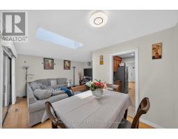 91 Woolenscote Circle, Toronto, ON M9V4R6 Photo 19