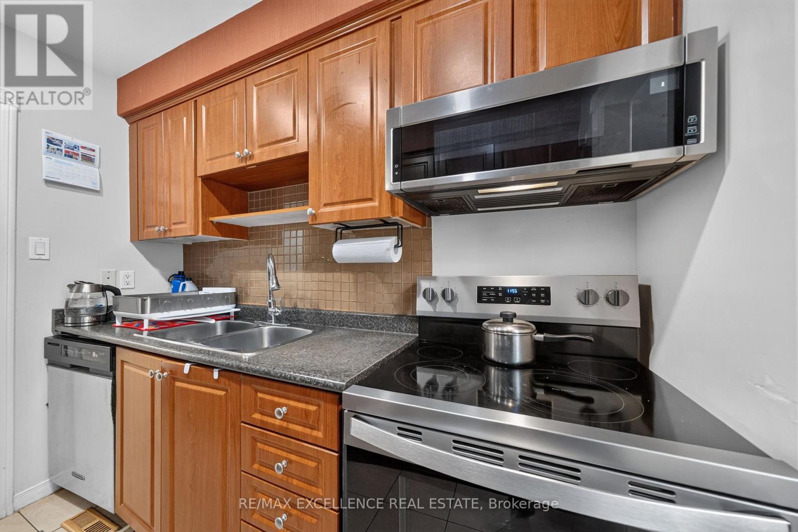 91 WOOLENSCOTE CIRCLE - 22
