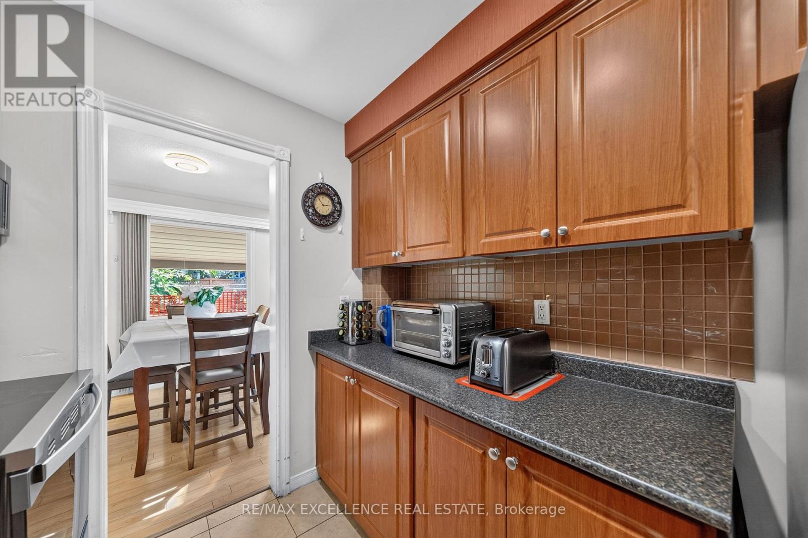 91 WOOLENSCOTE CIRCLE - 23
