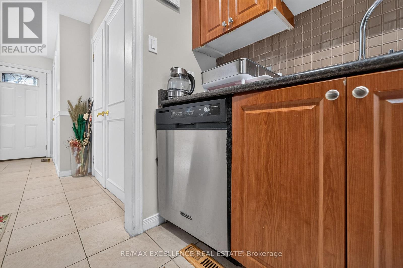 91 WOOLENSCOTE CIRCLE - 24