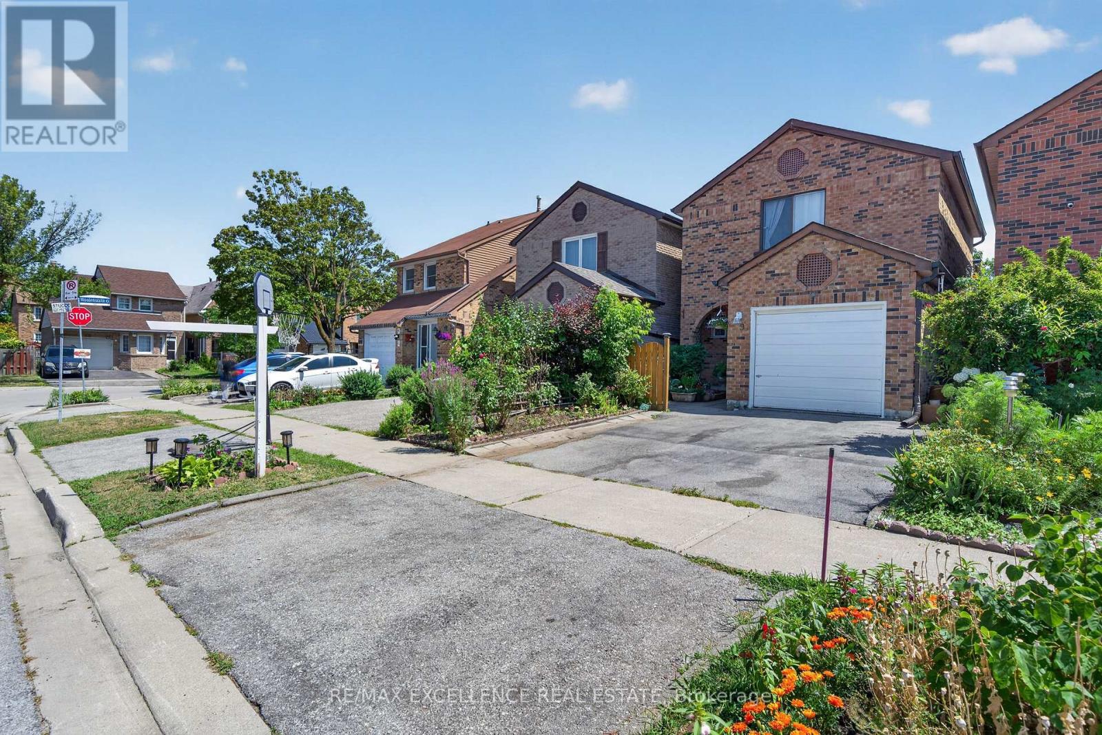 91 WOOLENSCOTE CIRCLE - 3