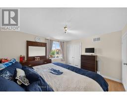 91 Woolenscote Circle, Toronto, ON M9V4R6 Photo 32