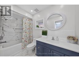 91 Woolenscote Circle, Toronto, ON M9V4R6 Photo 38