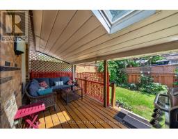 91 Woolenscote Circle, Toronto, ON M9V4R6 Photo 46