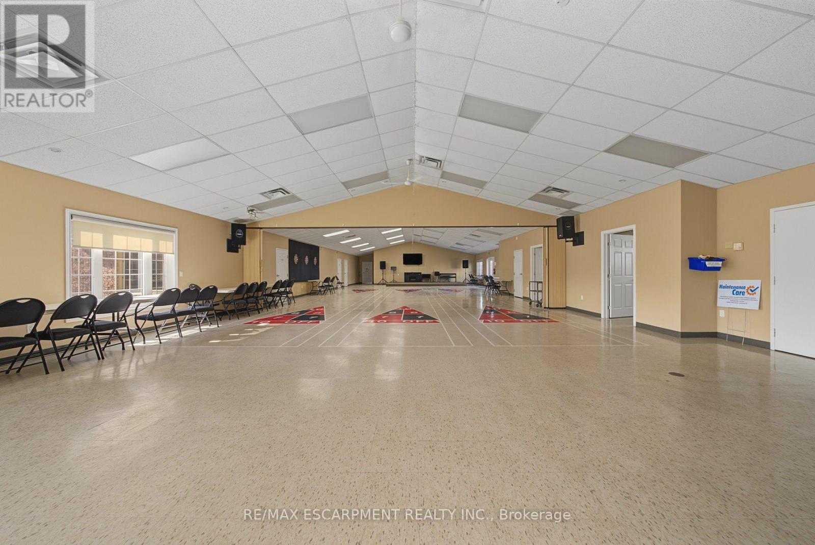 3913 PRIMROSE LANE - 38