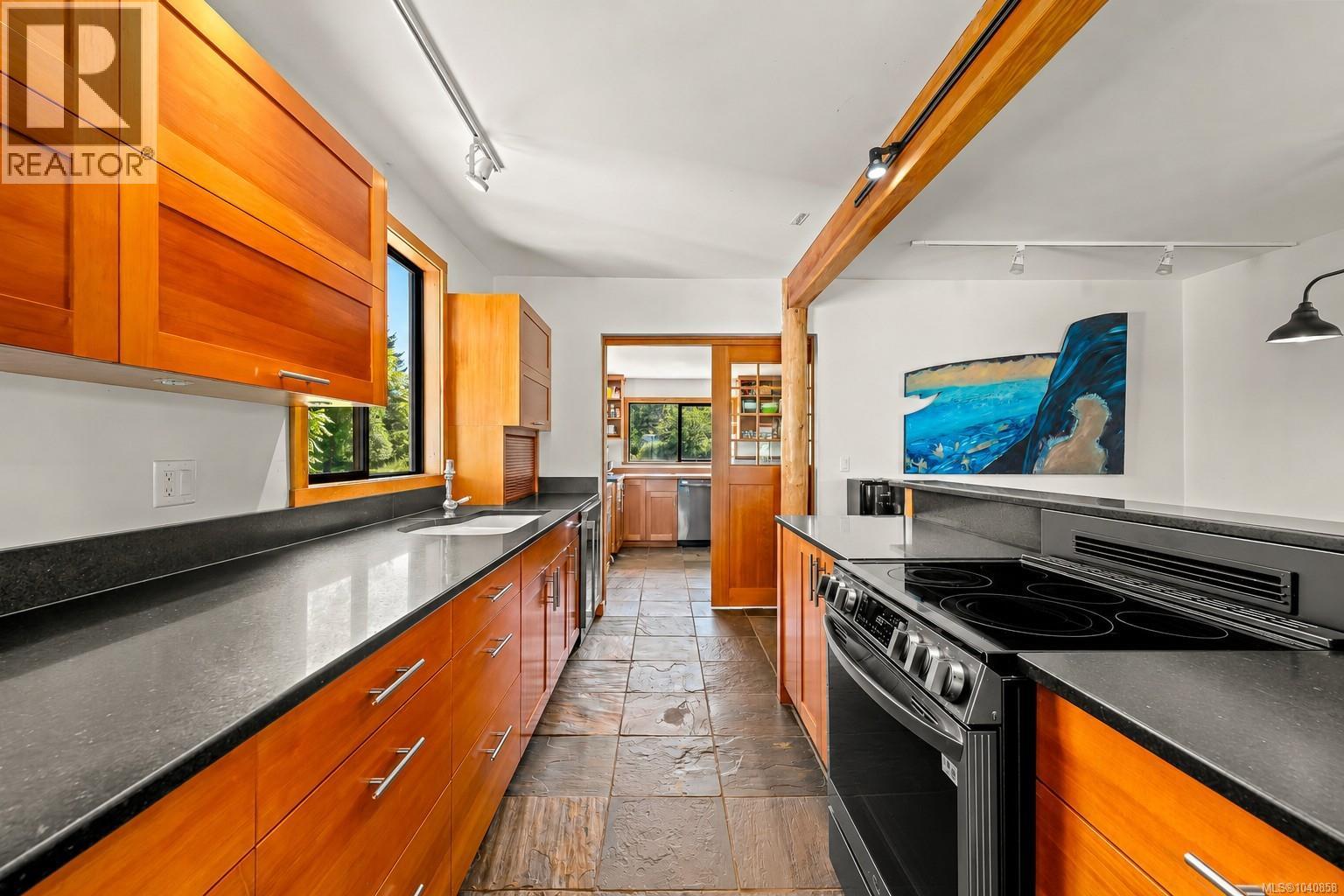 500 Central Rd - 9