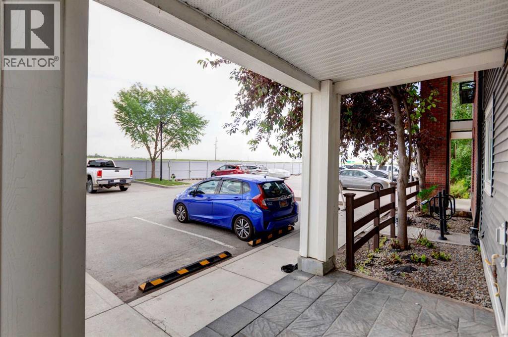 #2114 755 Copperpond Boulevard SE - 32