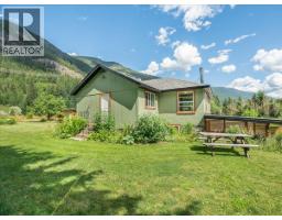 3177 Slocan Park Road, Slocan Park, BC V0G2E0 Photo 32