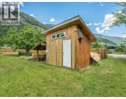 3177 Slocan Park Road, Slocan Park, BC V0G2E0 Photo 33