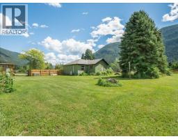 3177 Slocan Park Road, Slocan Park, BC V0G2E0 Photo 37