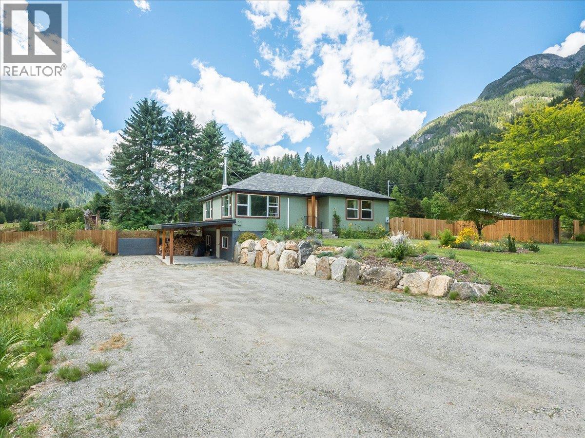 3177 SLOCAN PARK Road - 27