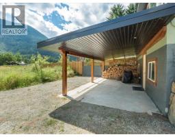 3177 Slocan Park Road, Slocan Park, BC V0G2E0 Photo 29