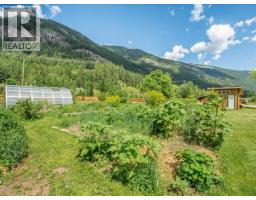 3177 Slocan Park Road, Slocan Park, BC V0G2E0 Photo 36