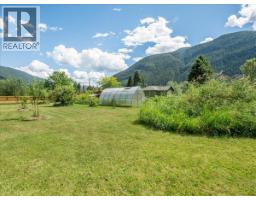 3177 Slocan Park Road, Slocan Park, BC V0G2E0 Photo 38