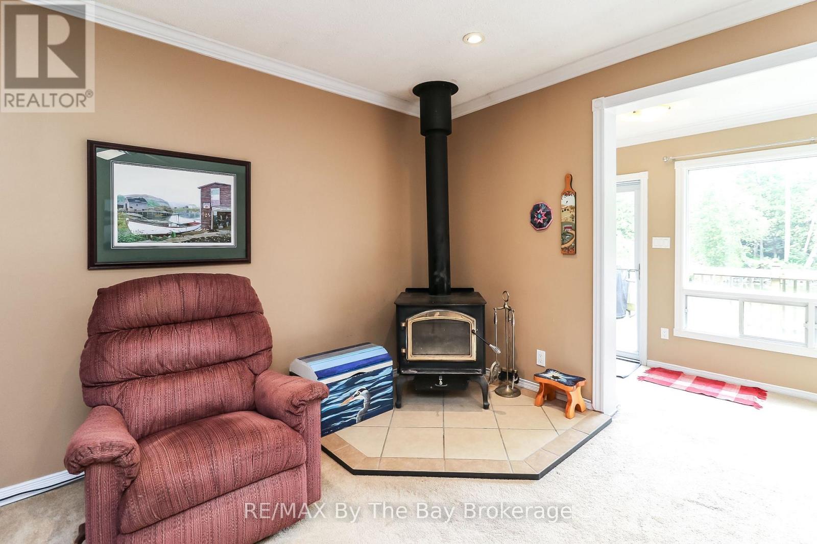 116 STROUD CRESCENT - Image 11