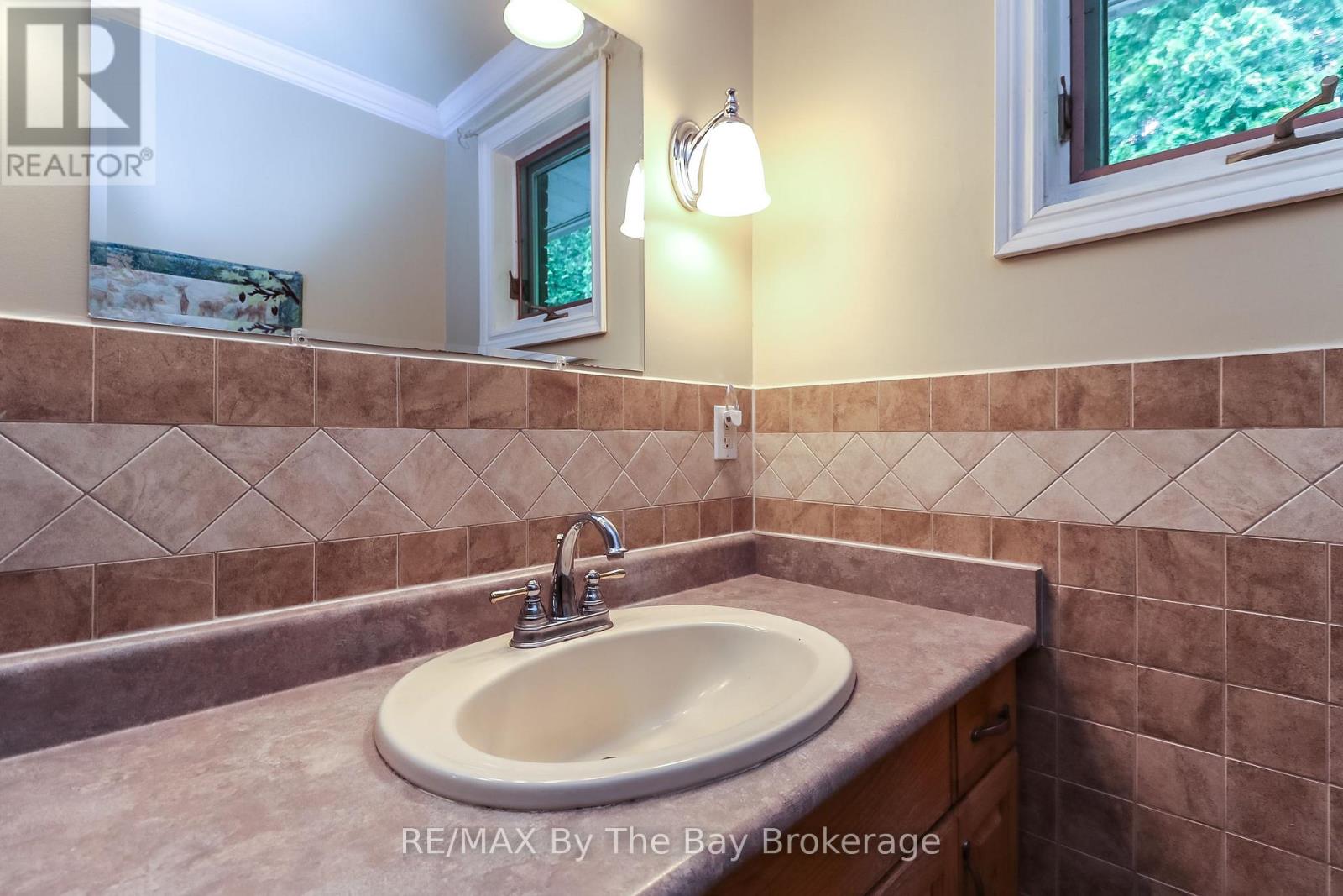 116 STROUD CRESCENT - Image 26