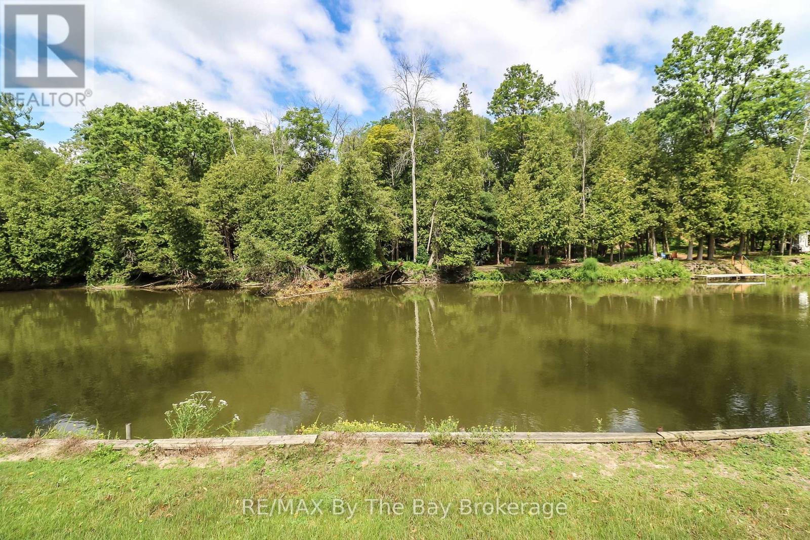 116 STROUD CRESCENT - Image 37