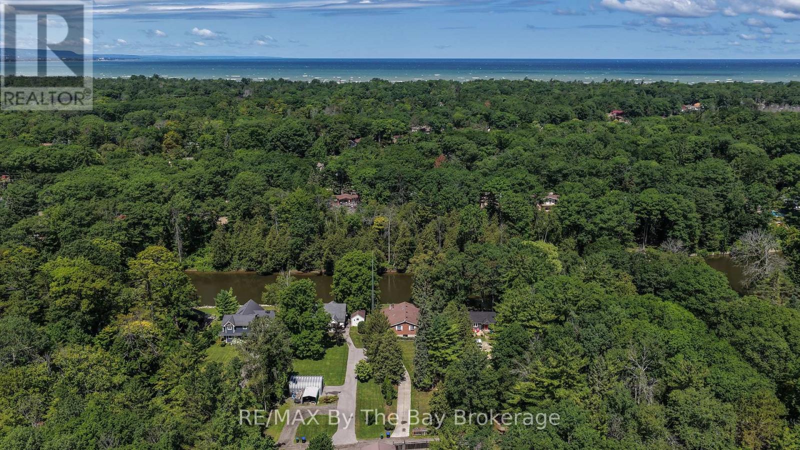 116 STROUD CRESCENT - Image 43