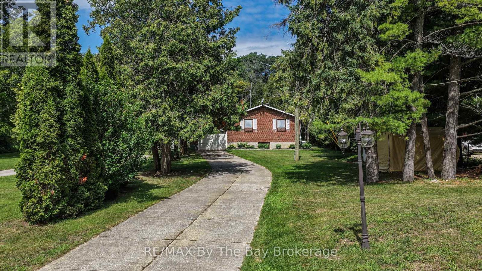 116 STROUD CRESCENT - Image 49