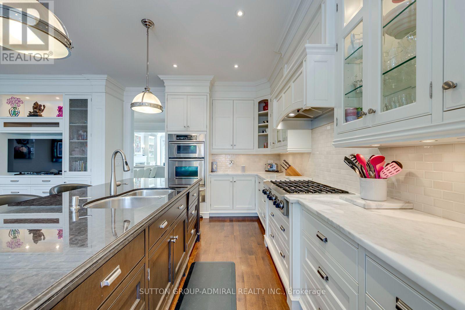220 JOICEY BOULEVARD - 18
