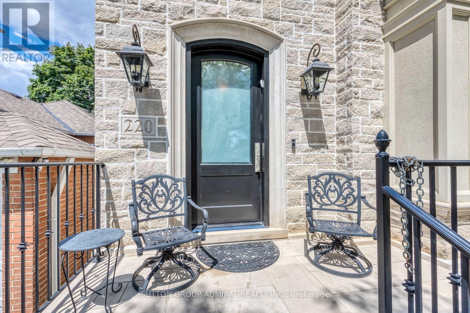 220 JOICEY BOULEVARD - 3
