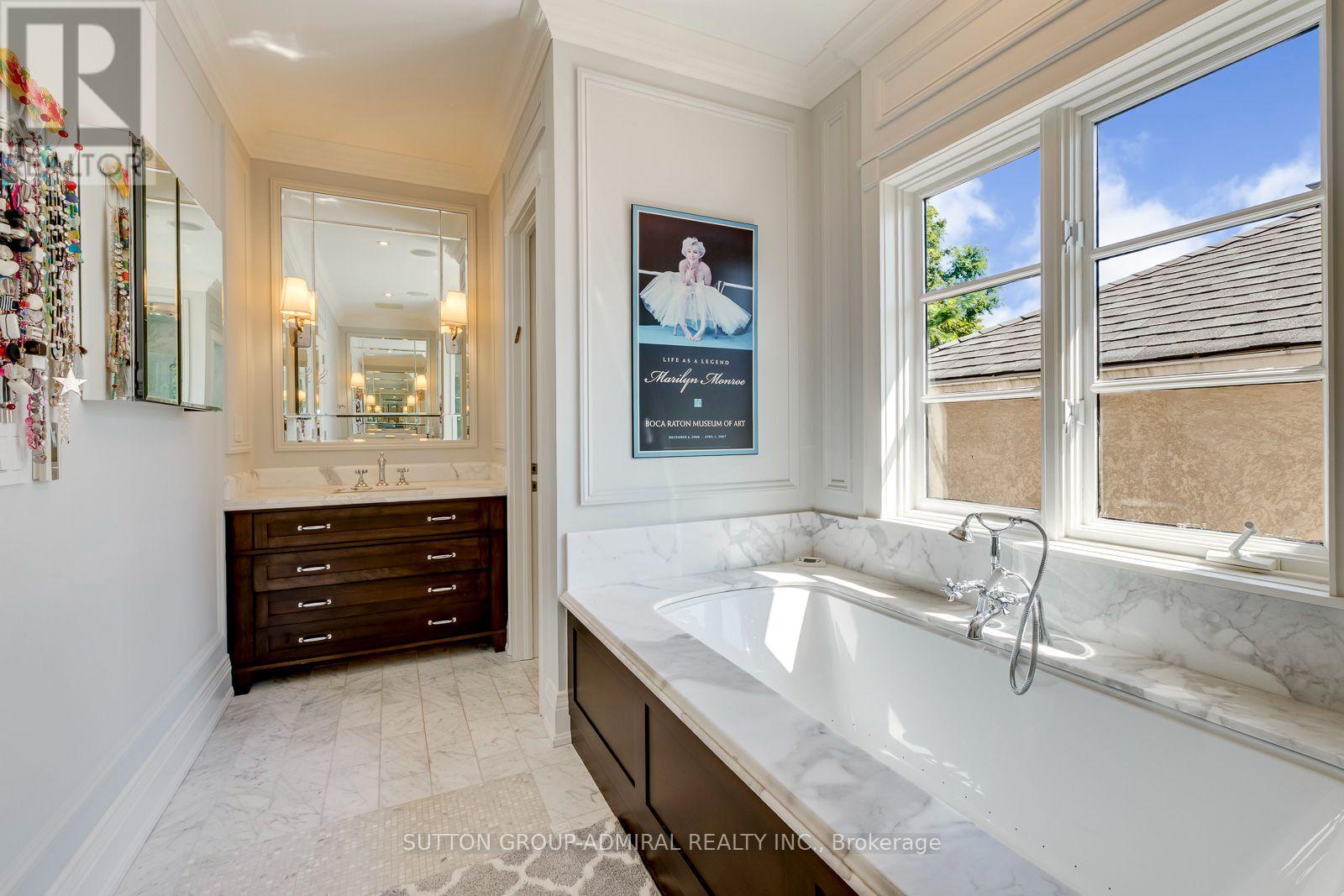 220 JOICEY BOULEVARD - 33