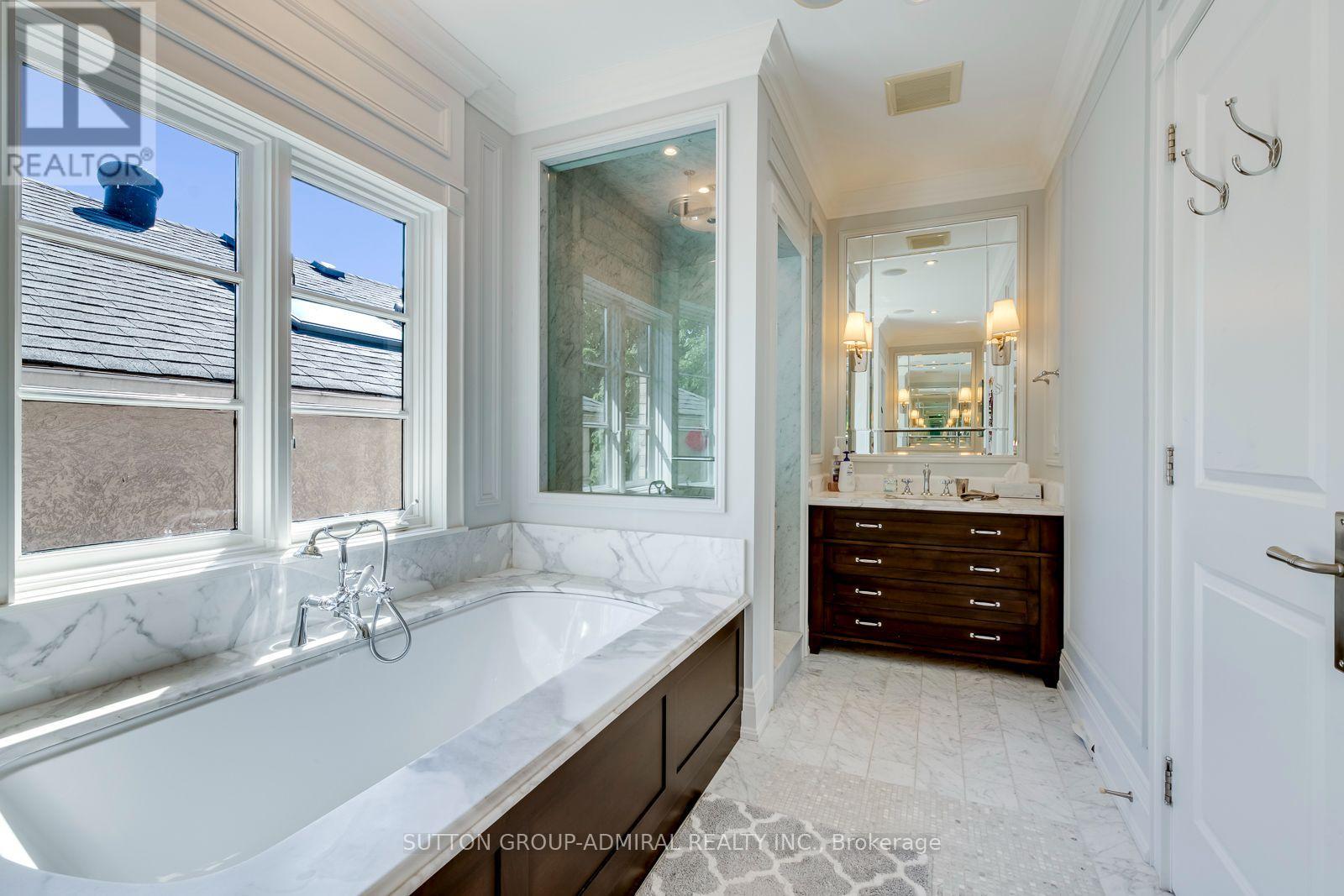 220 JOICEY BOULEVARD - 34