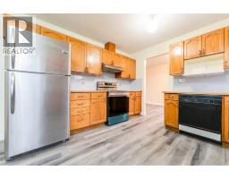 Pantry - 44 Whiteridge Place Ne, Calgary, AB T1Y2Y6 Photo 10