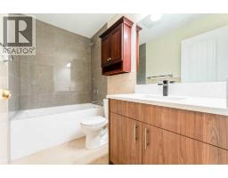 Primary Bedroom - 44 Whiteridge Place Ne, Calgary, AB T1Y2Y6 Photo 11