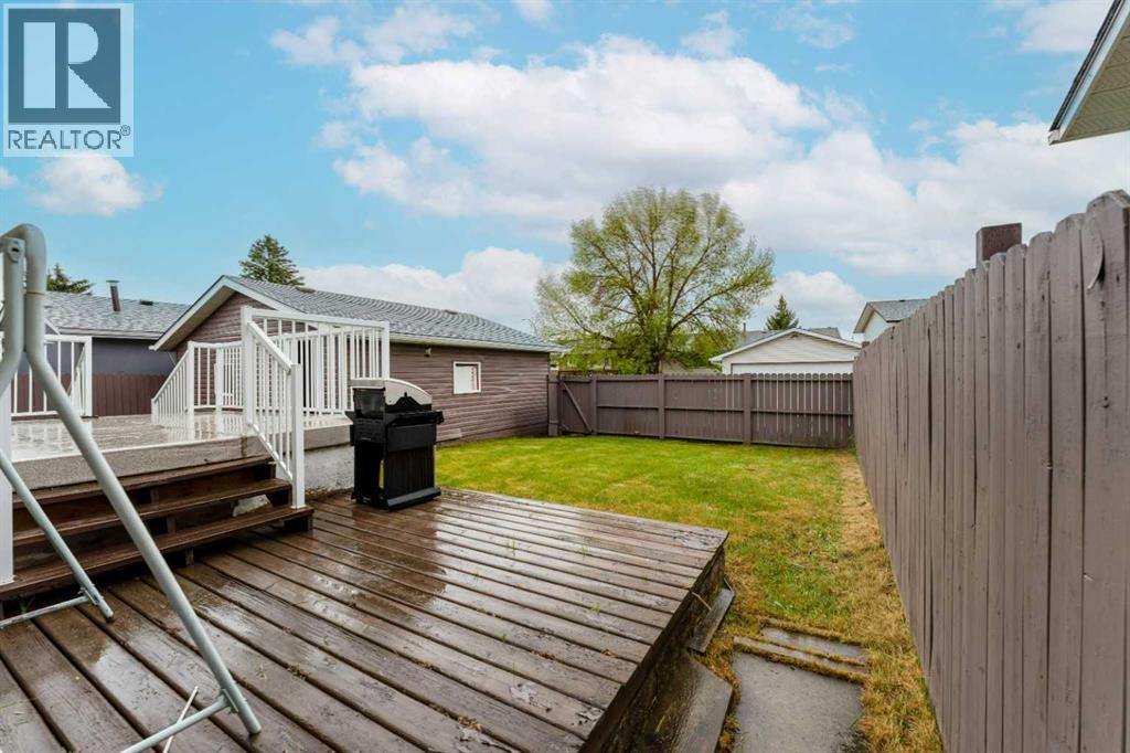 44 Whiteridge Place NE - 40
