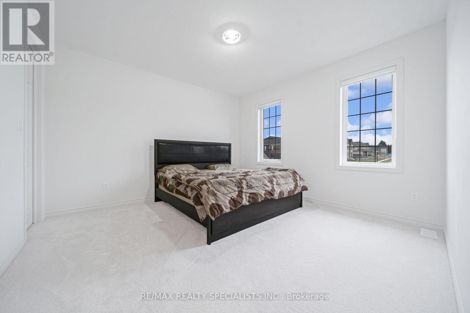 4 ELDERBERRY WAY - 22