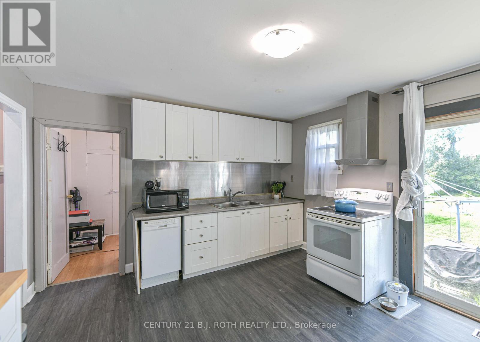 26 SOUTH STREET S - Image 17
