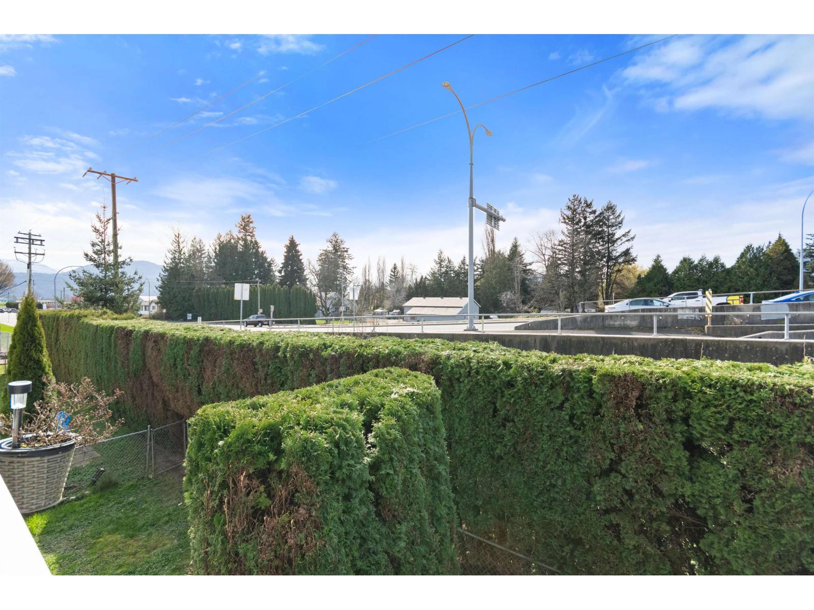 17 45090 LUCKAKUCK WAY, Sardis West Vedder, Chilliwack