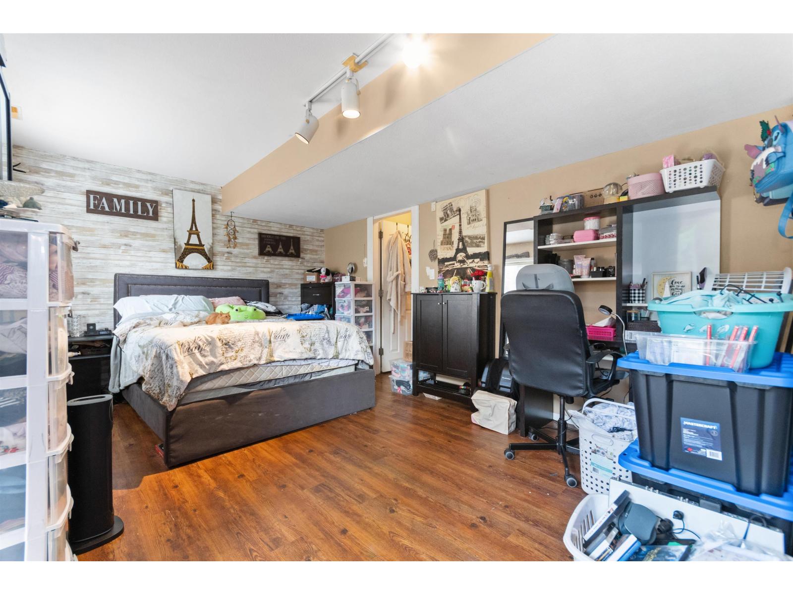 17 45090 LUCKAKUCK WAY, Sardis West Vedder, Chilliwack
