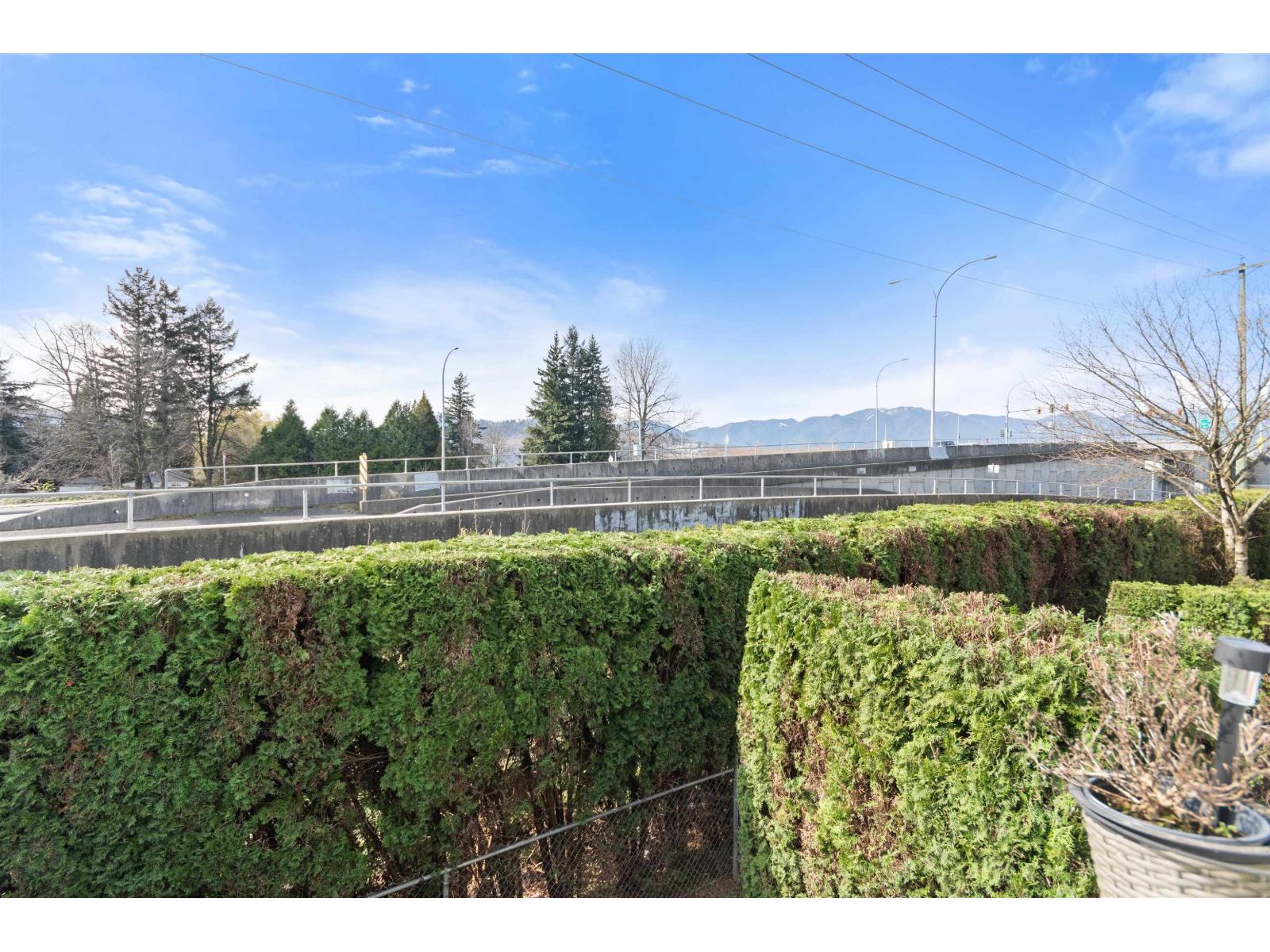 17 45090 LUCKAKUCK WAY, Sardis West Vedder, Chilliwack