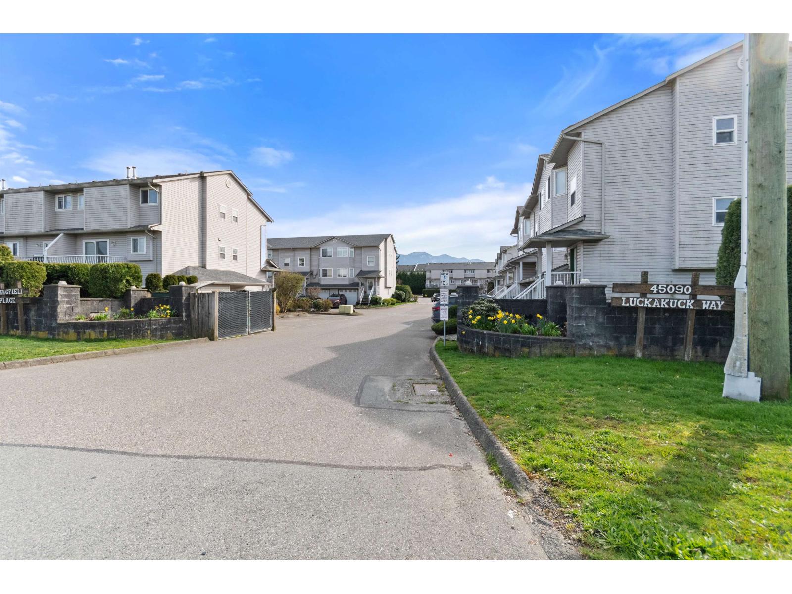 17 45090 LUCKAKUCK WAY, Sardis West Vedder, Chilliwack